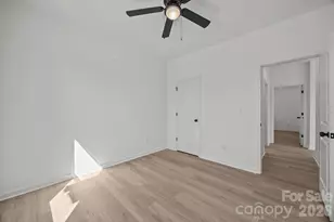 111 E Earnhardt St, Salisbury, NC 28144 - Photo 32