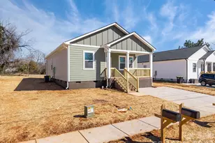 111 E Earnhardt St, Salisbury, NC 28144 - Photo 2