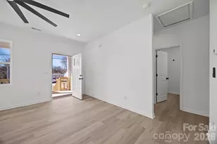 111 E Earnhardt St, Salisbury, NC 28144 - Photo 10