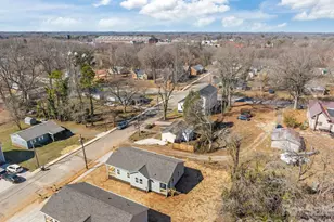 109 E Earnhardt St, Salisbury, NC 28144 - Photo 38