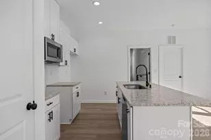 109 E Earnhardt St, Salisbury, NC 28144 - Photo 14