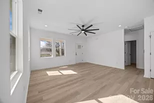 109 E Earnhardt St, Salisbury, NC 28144 - Photo 10