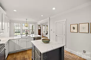 2325 Barry St, Charlotte, NC 28205 - Photo 14