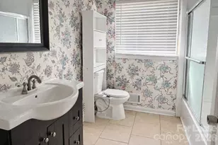 4131 Woodgreen Terrace, Charlotte, NC 28205 - Photo 12