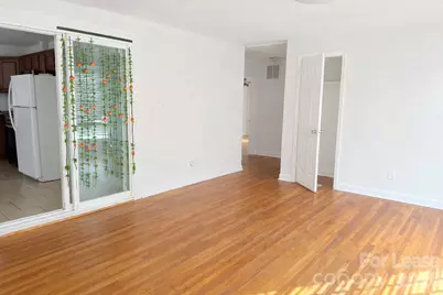 4131 Woodgreen Terrace, Charlotte, NC 28205 - Photo 4