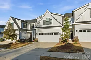 1523 Dennis Austin Ln, Indian Trail, NC 28079 - Photo 2