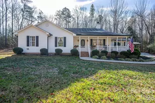 150 Bb Dr, Belmont, NC 28012 - Photo 2