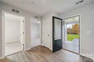 1489 Ardmore Dr, Sherrills Ford, NC 28673 - Photo 18