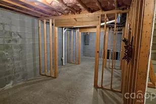 5045 Old River Dr, Hickory, NC 28602 - Photo 32