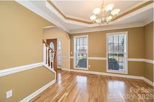 5045 Old River Dr, Hickory, NC 28602 - Photo 8