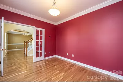 5045 Old River Drive, Hickory, NC 28602 - Photo 14