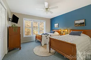 269 Woodstock Dr, Burnsville, NC 28714 - Photo 16