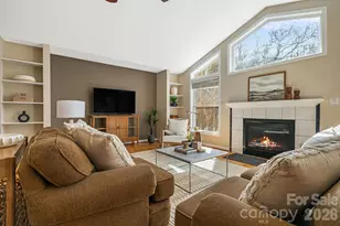 269 Woodstock Dr, Burnsville, NC 28714 - Photo 8