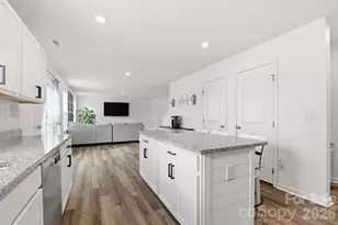 121 Crownpiece St, Troutman, NC 28166 - Photo 16