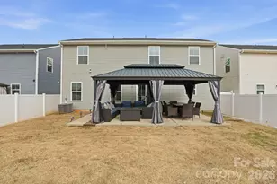 121 Crownpiece St, Troutman, NC 28166 - Photo 32