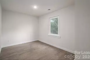 800 28th St SW, Hickory, NC 28602 - Photo 6