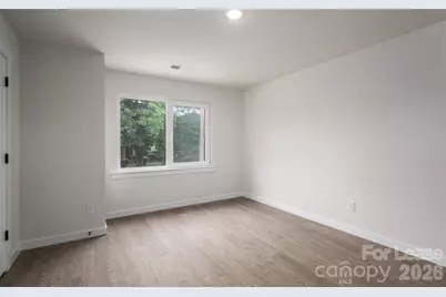 800 28th Street SW, Hickory, NC 28602 - Photo 4