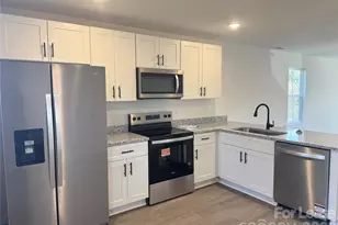 800 28th St SW, Hickory, NC 28602 - Photo 2