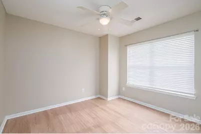 2816 Robyns Glen Drive, Charlotte, NC 28269 - Photo 28