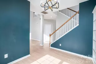 2816 Robyns Glen Dr, Charlotte, NC 28269 - Photo 14