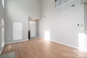 2816 Robyns Glen Dr, Charlotte, NC 28269 - Photo 10