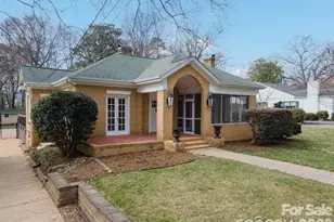 333 7th St NW, Hickory, NC 28601 - Photo 2