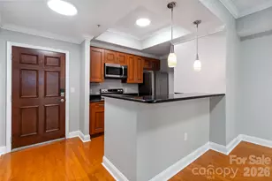 300 W 5th St, Charlotte, NC 28202 - Photo 4