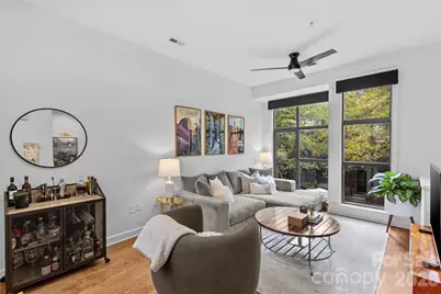 623 E 10th Street, Charlotte, NC 28202 - Photo 4