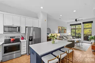 623 E 10th St, Charlotte, NC 28202 - Photo 10