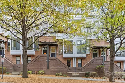 623 E 10th Street, Charlotte, NC 28202 - Photo 2