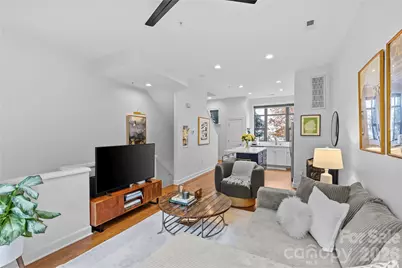 623 E 10th Street, Charlotte, NC 28202 - Photo 6