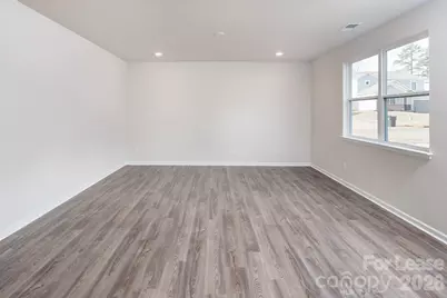 1014 Hanover Crossing Divide, Charlotte, NC 28215 - Photo 36