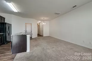 7627 Galvin St, Charlotte, NC 28215 - Photo 6