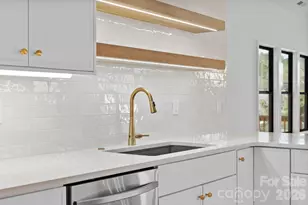 49 Johnson Dr, Asheville, NC 28804 - Photo 2