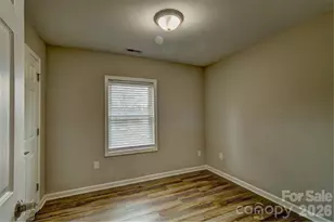 202 Ramsey St, Cherryville, NC 28021 - Photo 6