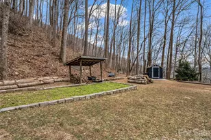 1586 Skyuka Mountain Rd, Columbus, NC 28722 - Photo 32