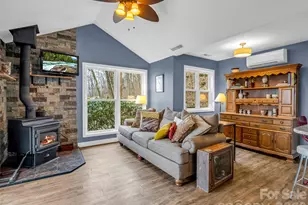 1586 Skyuka Mountain Rd, Columbus, NC 28722 - Photo 6