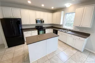 138 Woodside Village Dr, Rock Hill, SC 29730 - Photo 2