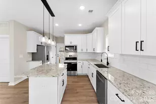 906 Brunett St, Gastonia, NC 28052 - Photo 8