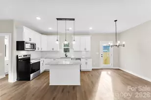 906 Brunett St, Gastonia, NC 28052 - Photo 10