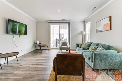 3015 Jolene Court, Charlotte, NC 28206 - Photo 2