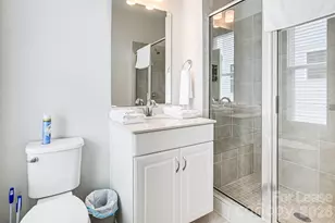 3015 Jolene Ct, Charlotte, NC 28206 - Photo 16