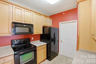 16608 Amberside Rd E, Cornelius, NC 28031 - Photo 10