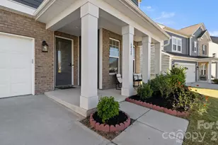 6020 Sayles Wy, Fort Mill, SC 29715 - Photo 2