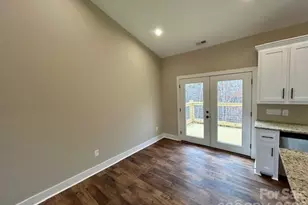 420 Scarlett Oak Ct NE, Lenoir, NC 28645 - Photo 12