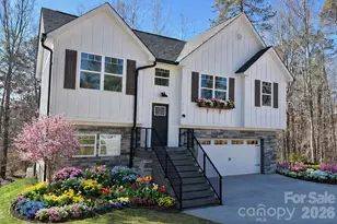 420 Scarlett Oak Ct NE, Lenoir, NC 28645 - Photo 2