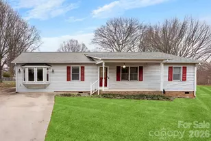 105 Trotter Ln, Kings Mountain, NC 28086 - Photo 2