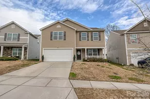 1718 Gaston Mountain Dr, Dallas, NC 28034 - Photo 2