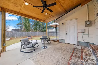2410 Carrington Court, Charlotte, NC 28208 - Photo 20