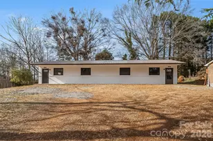 902 & 904 8th Ave SW, Conover, NC 28613 - Photo 1